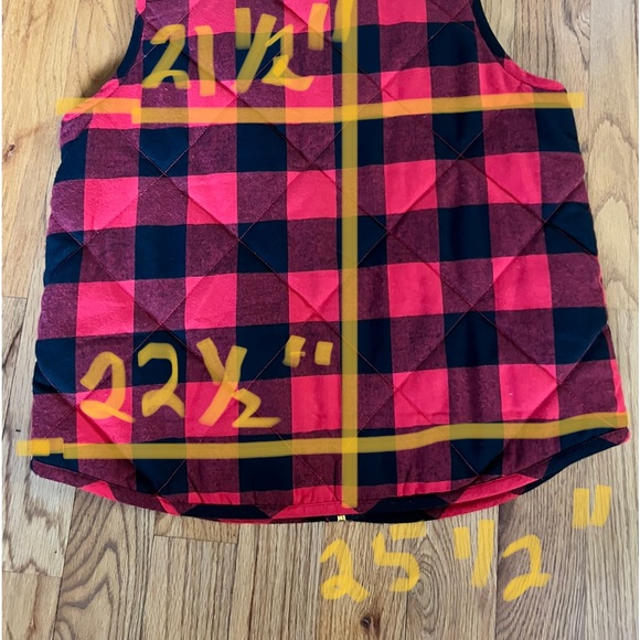Mud Pie red & black quilted buffalo check vest, w/ gold front zipper.  Size L - Picture 5 of 7